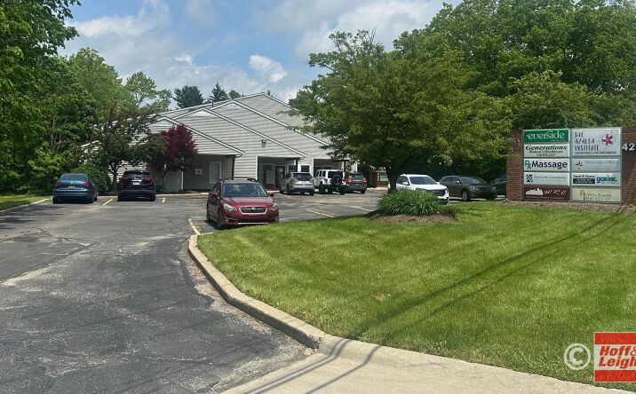 Pictures of Office property located at 421 Graham Rd, Cuyahoga Falls, OH 44221 for lease - image #1
