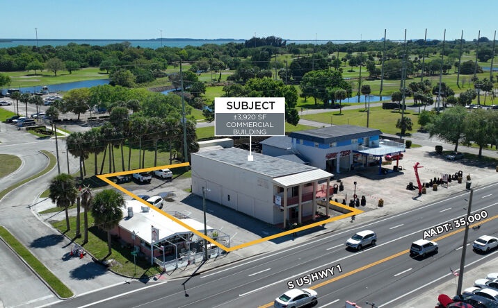 Pictures of Retail, Office property located at 940 S US Hwy 1, Fort Pierce, FL 34950 for lease - image #1