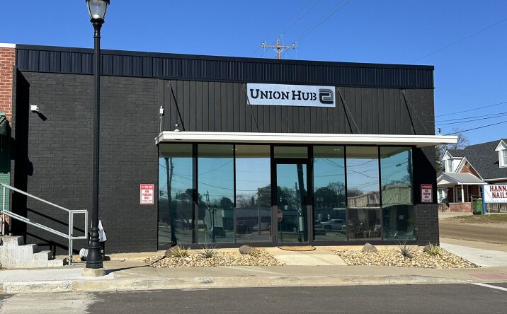 Pictures of Retail, Office property located at 107 E Bayou St, Farmerville, LA 71241 for lease - image #1