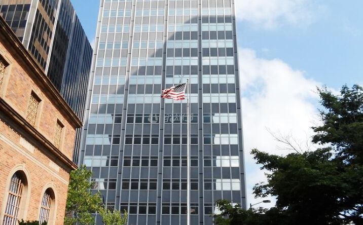 Pictures of Office property located at 400 Travis St, Shreveport, LA 71101 for lease - image #1