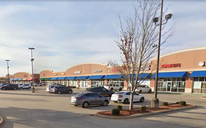 Pictures of Retail property located at 2113 Airline Dr, Bossier City, LA 71111 for lease - image #1