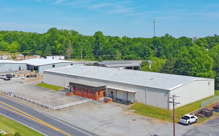 Pictures of Industrial property located at 449 E Suber Rd, Greer, SC 29650 for lease - image #1