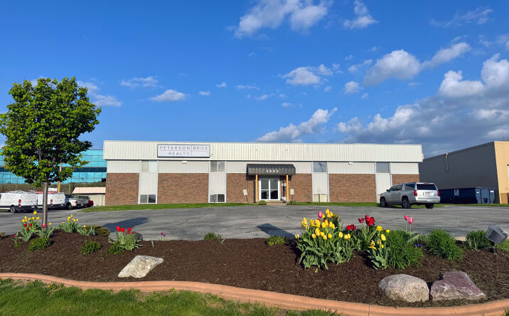 Pictures of Office property located at 5634 S 85th Cir, Omaha, NE 68127 for lease - image #1