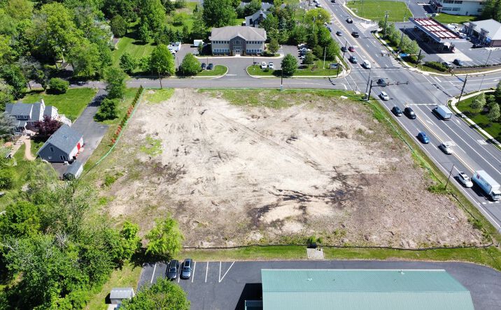 Pictures of Retail, Land property located at 1198 Easton Rd, Warrington, PA 18976 for lease - image #1