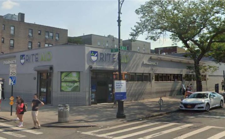 Pictures of Retail property located at 33-01 30th Ave, Queens, NY 11103 for lease - image #1