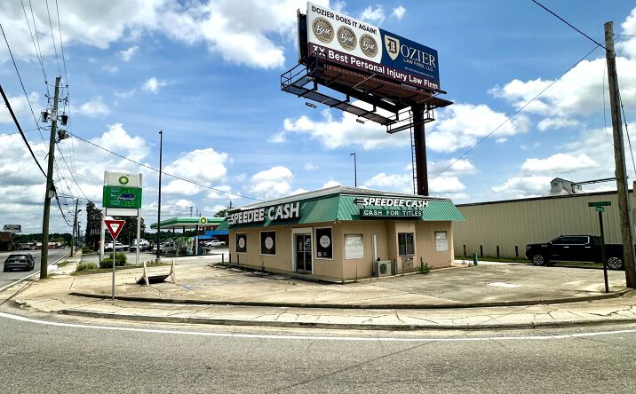 Pictures of Retail, Office, Special Purpose property located at 300 E Jackson St, Dublin, GA 31021 for lease - image #1