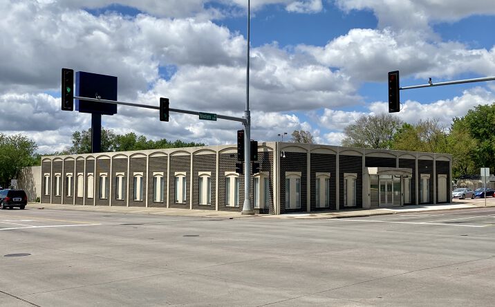 Pictures of Office property located at 1800 W 12th St, Sioux Falls, SD 57104 for lease - image #1