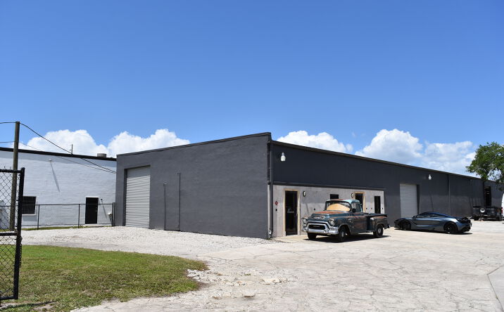 Pictures of Industrial property located at 3291 118th Ave N, St. Petersburg, FL 33716 for lease - image #1