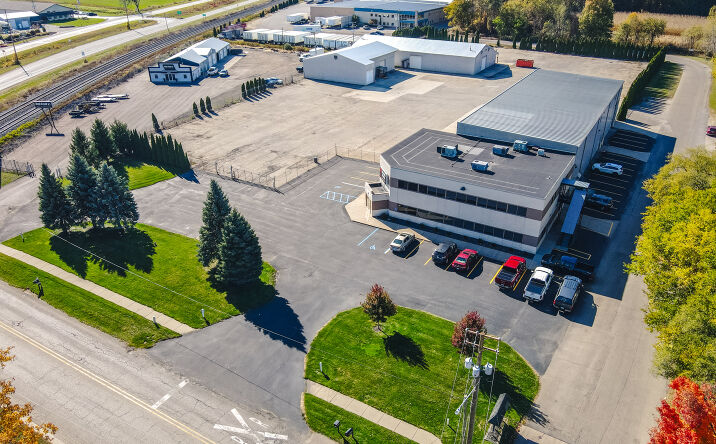 Pictures of Industrial property located at 5025 40th Ave, Hudsonville, MI 49426 for lease - image #1
