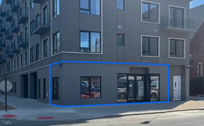 Pictures of Retail property located at 706 E 32nd St, Brooklyn, NY 11210 for lease - image #1