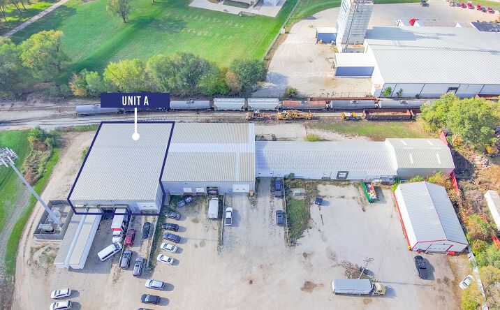 Pictures of Industrial property located at 1050 Sheffield Ave, Waterloo, IA 50702 for lease - image #1