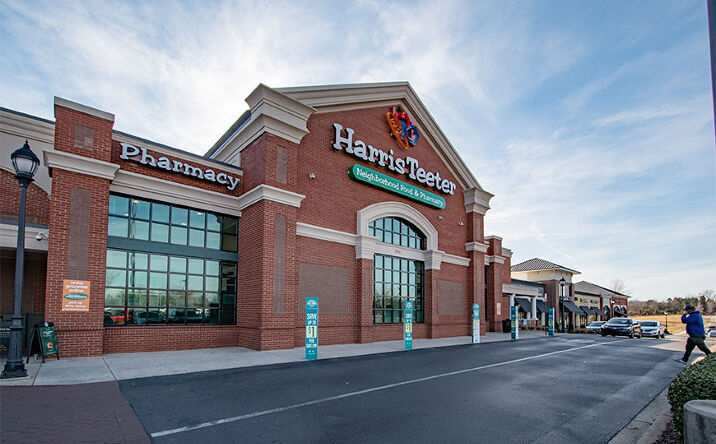 Pictures of Retail property located at 9641 Brookdale Dr, Charlotte, NC 28215 for lease - image #1