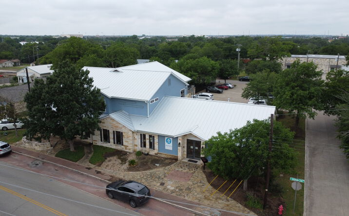 Pictures of Office property located at 12 Chisholm Trail Rd, Round Rock, TX 78681 for lease - image #1