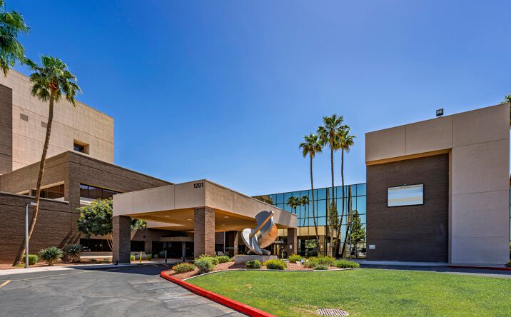 Pictures of Office, Special Purpose property located at 1201 – 1301 S 7th Avenue, Phoenix, AZ 85007 for lease - image #1