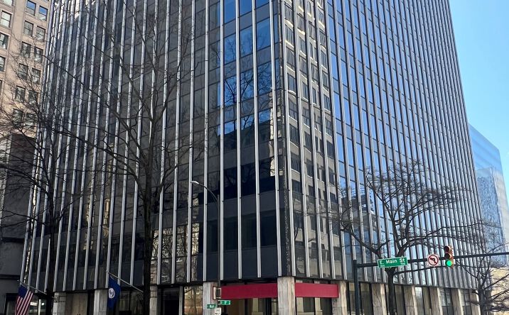 Pictures of Retail, Office property located at 801 E Main St, Richmond, VA 23219 for lease - image #1