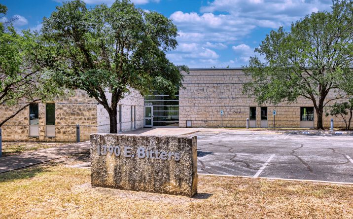 Pictures of Office property located at 1390 E Bitters Rd, San Antonio, TX 78216 for lease - image #1