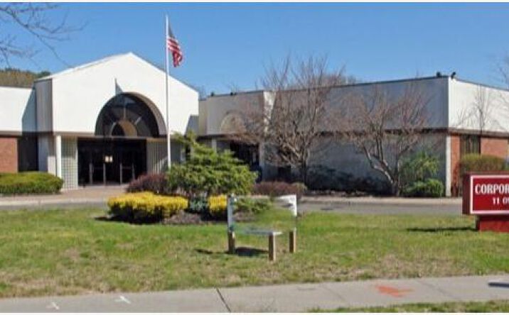 Pictures of Office property located at 11 Oval Dr, Islandia, NY 11749 for lease - image #1