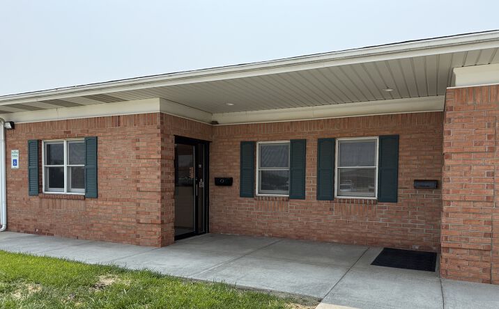 Pictures of Retail, Office property located at 211 Landmark Dr, Normal, IL 61761 for lease - image #1