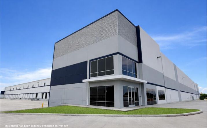 Pictures of Industrial property located at 12150 Kirby Dr, Houston, TX 77045 for lease - image #1