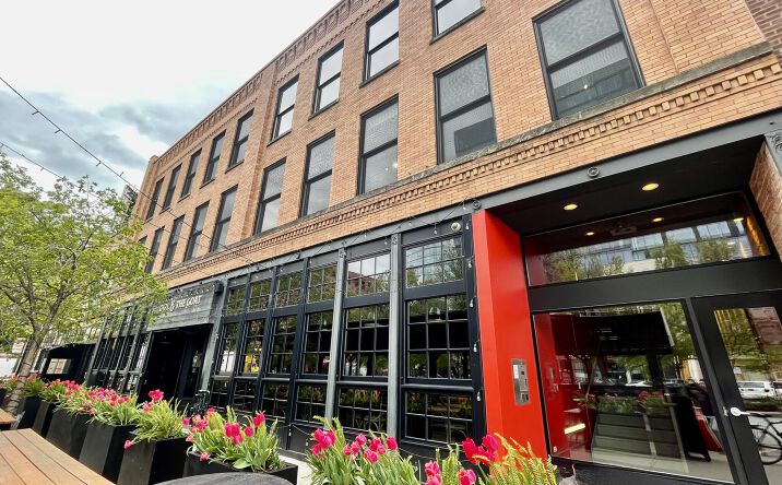Pictures of Office property located at 813 W Randolph St, Chicago, IL 60607 for lease - image #1