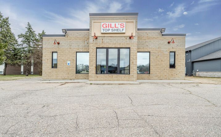Pictures of Retail, Office, Restaurant property located at 4435 Red Arrow Hwy, Stevensville, MI 49127 for lease - image #1
