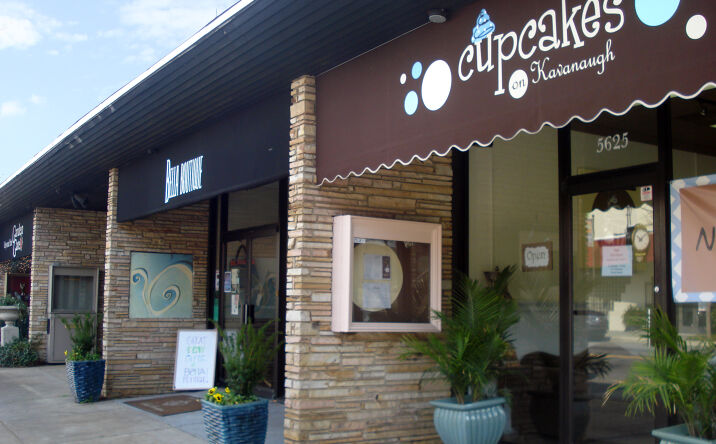 Pictures of Retail property located at 5619 Kavanaugh Blvd, Little Rock, AR 72207 for lease - image #1