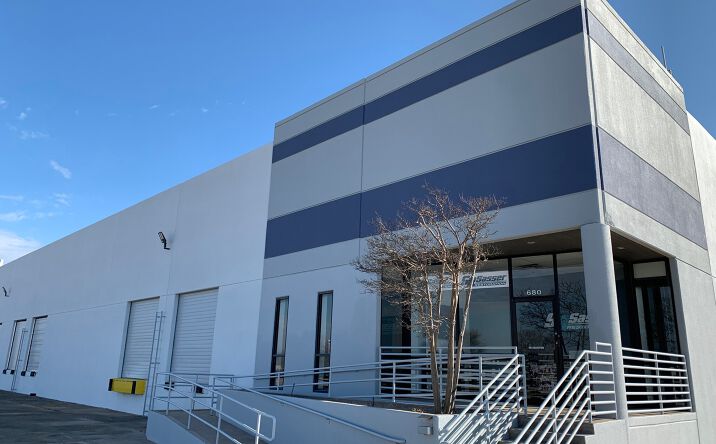 Pictures of Industrial property located at 2901 Suffolk Dr, Fort Worth, TX 76133 for lease - image #1