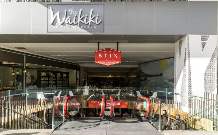 Pictures of Restaurant property located at 2250 Kalākaua Ave, Honolulu, HI 96815 for lease - image #1