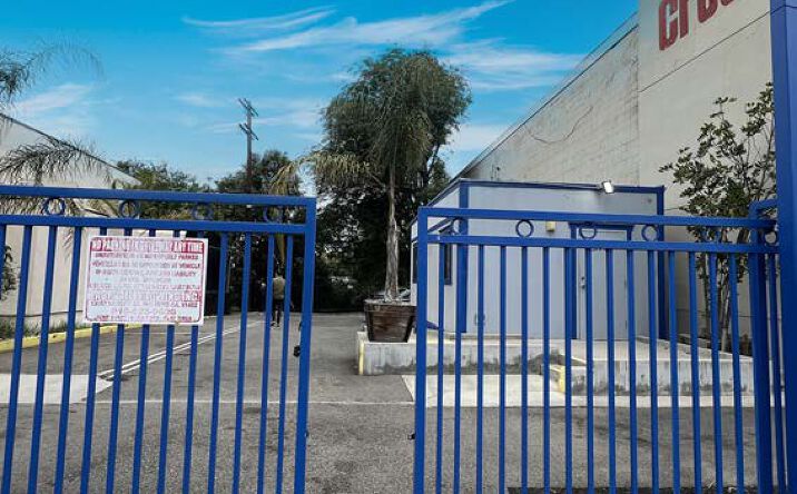 Pictures of Land property located at 11571 Ventura Blvd, Los Angeles, CA 91604 for lease - image #1