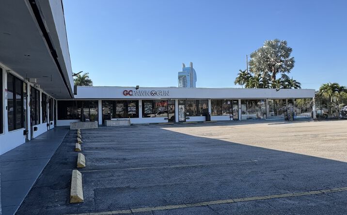 Pictures of Retail property located at 5100-5130 FL-7, Davie, FL 33314 for lease - image #1