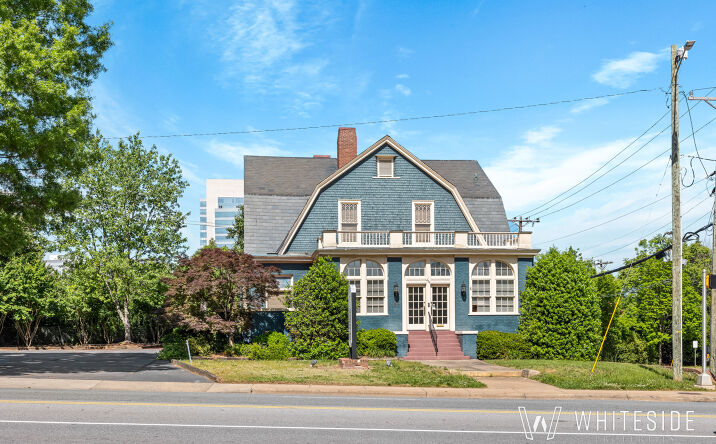 Pictures of Retail, Office property located at 435 E Morehead St, Charlotte, NC 28202 for lease - image #1