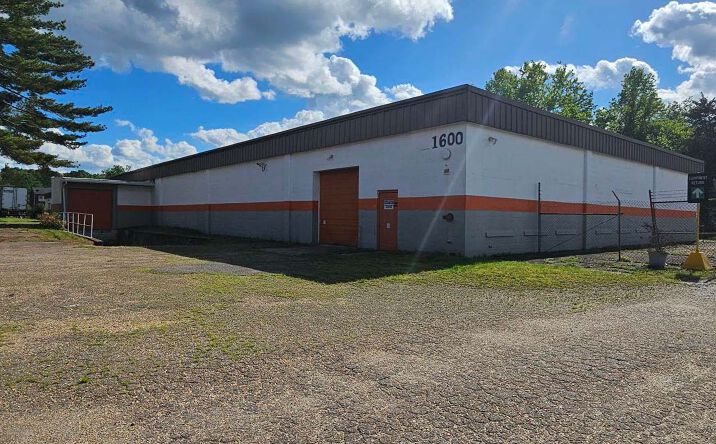 Pictures of Industrial property located at 1500 & 1600 Howard Ave., Fredericksburg, VA 22401 for lease - image #1