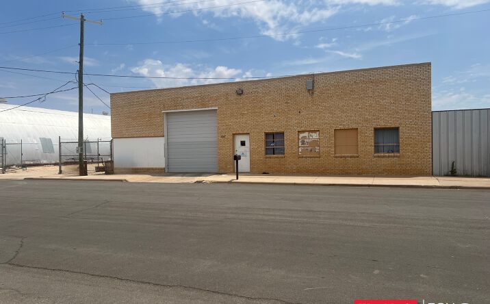 Pictures of Industrial property located at 2007 Avenue C, Lubbock, TX 79404 for lease - image #1