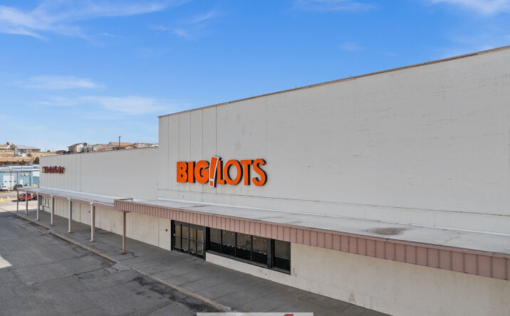 Pictures of Retail property located at 2141 E 12th St, Casper, WY 82601 for lease - image #1