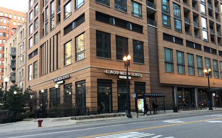 Pictures of Restaurant property located at 530 S State St, Chicago, IL 60605 for lease - image #1