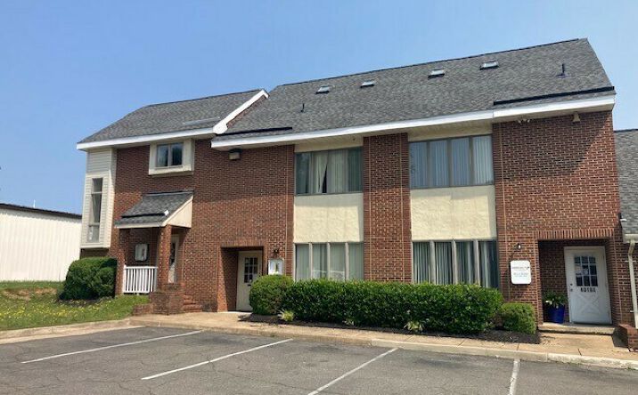 Pictures of Office property located at 4020 Plank Road, 2nd Floor, Fredericksburg, VA 22407 for lease - image #1