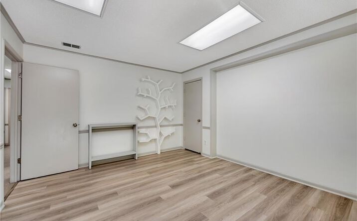 Pictures of Office, Industrial property located at 11205 Alpharetta Highway Unit F3, Roswell, GA 30076 for lease - image #1