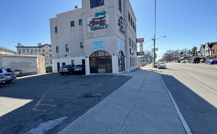 Pictures of Office property located at 337 Bloomfield Ave, Newark, NJ 07107 for lease - image #1