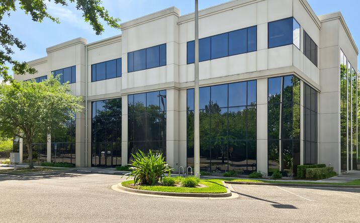 Pictures of Office property located at 330 Crossing Blvd, 1st Floor, Orange Park, FL 32073 for lease - image #1