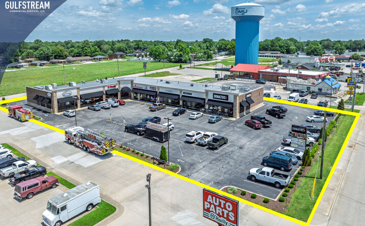 Pictures of Retail, Office, Restaurant property located at 2601 W Parrish Ave, Owensboro, KY 42301 for lease - image #1