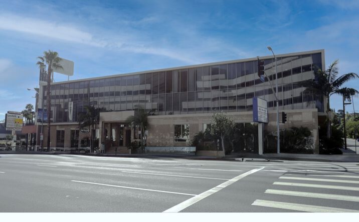 Pictures of Retail property located at 15840 Ventura Blvd, Los Angeles, CA 91436 for lease - image #1