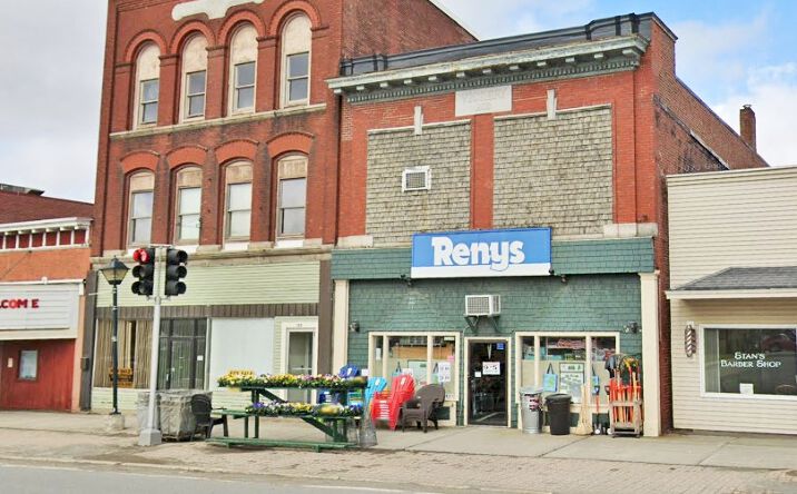 Pictures of Retail property located at 131 Main St, Pittsfield, ME 04967 for lease - image #1