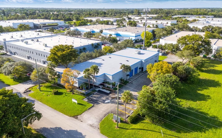Pictures of Industrial property located at 3541 NW 53rd St, Fort Lauderdale, FL 33309 for lease - image #1