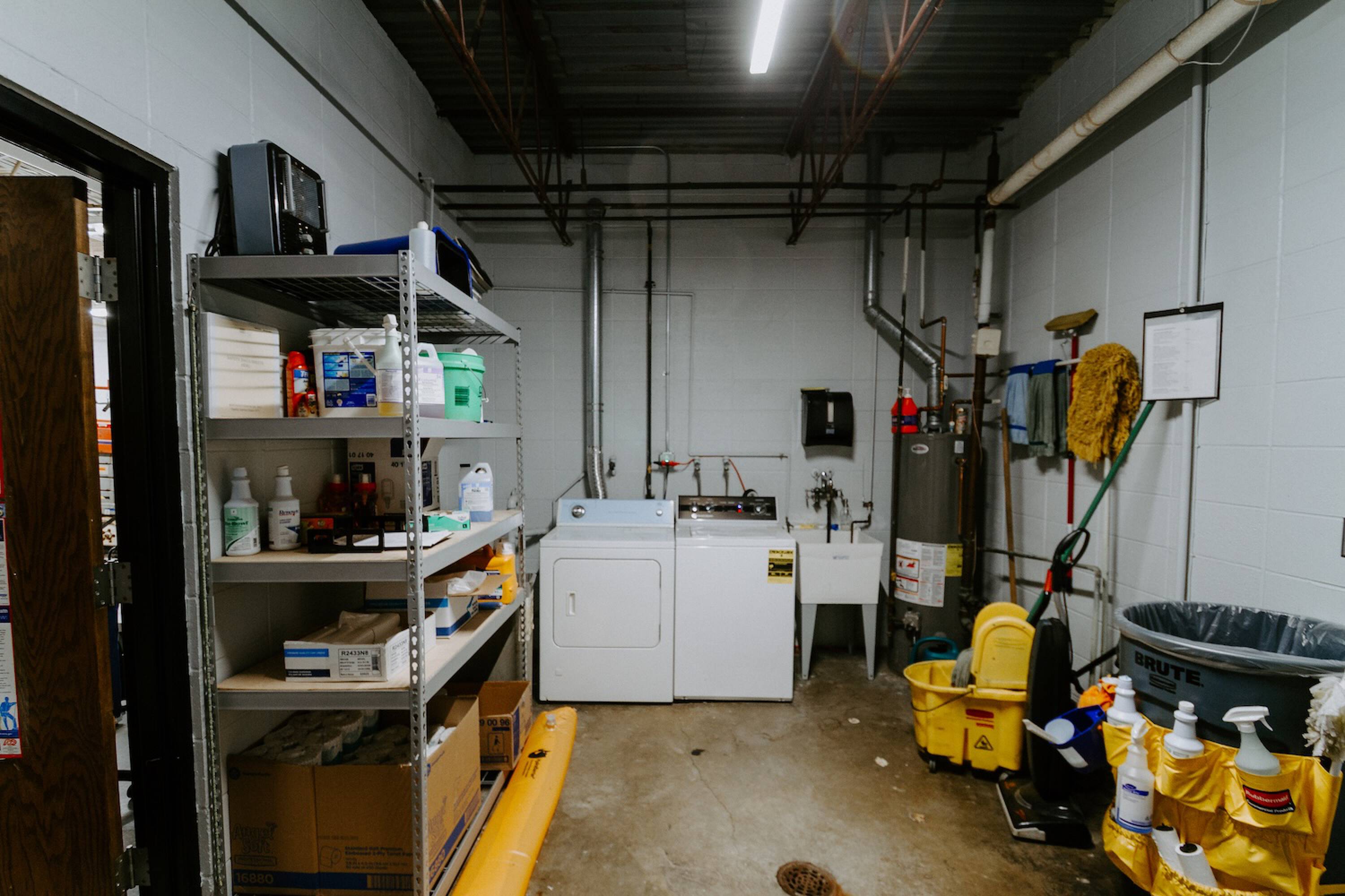 2804068