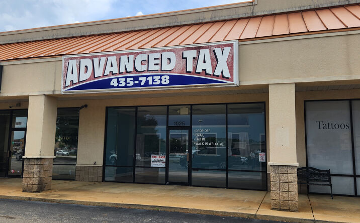 Pictures of Retail, Office property located at 1019 N Westover Blvd, Albany, GA 31707 for lease - image #1