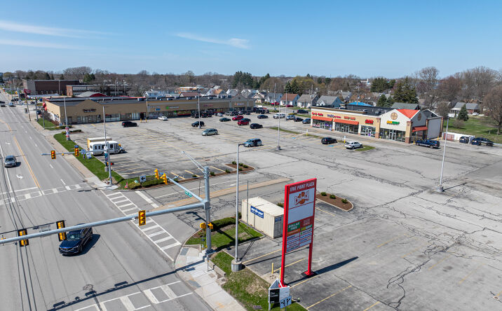 Pictures of Retail property located at 1520 W 26th St, Erie, PA 16508 for lease - image #1