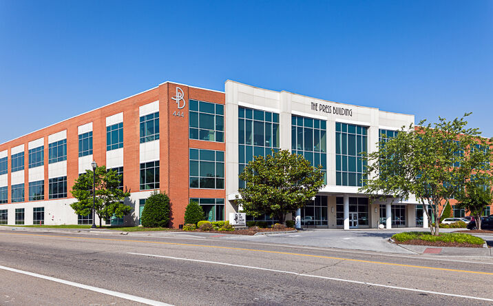 Pictures of Office property located at 444 Clinchfield St, Kingsport, TN 37660 for lease - image #1