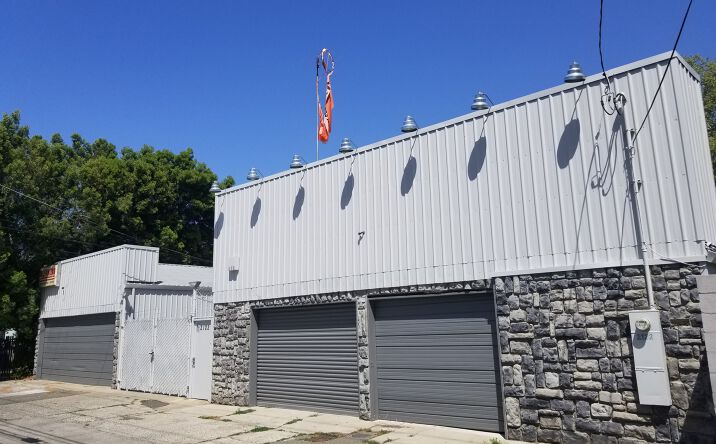 Pictures of Industrial property located at 2122 X St, Sacramento, CA 95818 for lease - image #1