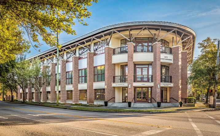 Pictures of Office property located at 525 E Bay St, Charleston, SC 29403 for lease - image #1