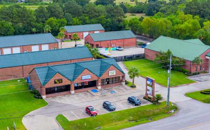 Pictures of Retail property located at 22632 Kuykendahl Rd, Spring, TX 77389 for lease - image #1
